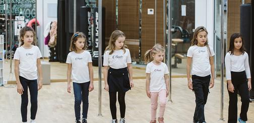 Modelling Course for Children