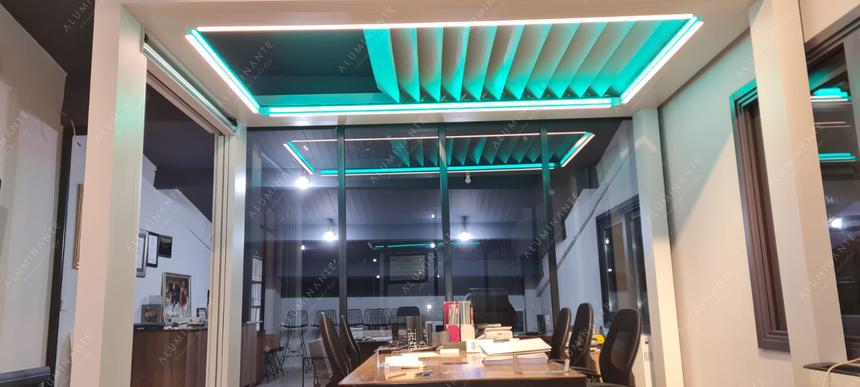 Showroom sample of the new Q24 pergola, photo 1