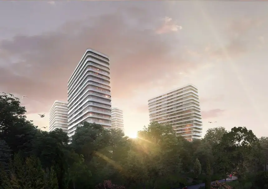 Башни KANDINSKY Odessa Residence на закате над зеленью Французского бульвара