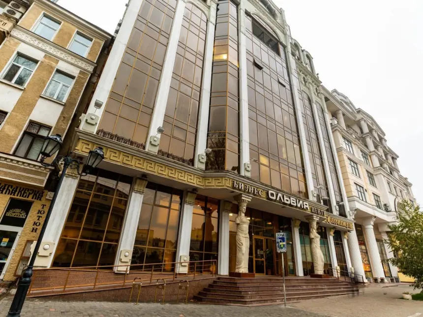 Бізнес-центр Ольвія в центрі Одеси