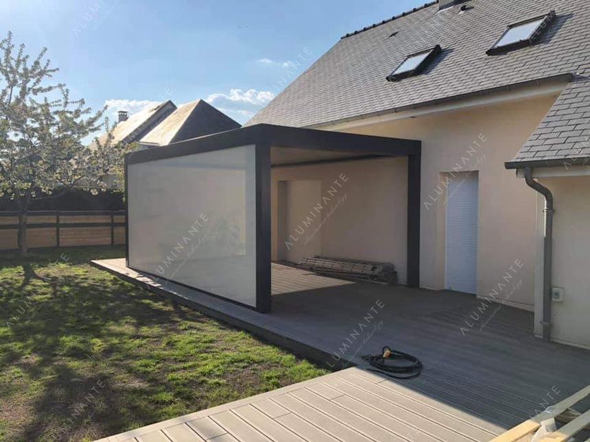 Wall-mounted louvered pergola 3&nbsp;×&nbsp;4 m with VITO ZIP screens