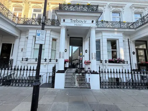 Trebovir Hotel