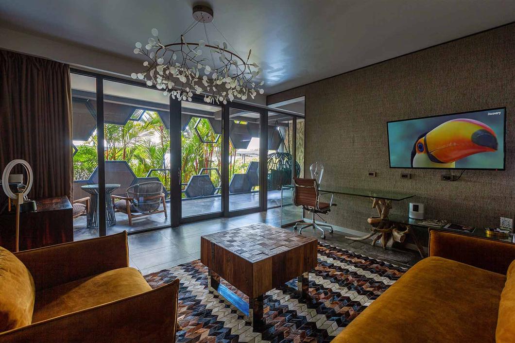 Tropical Suite, the living room, open to the balcony, Hotel Makanda, Manuel Antonio