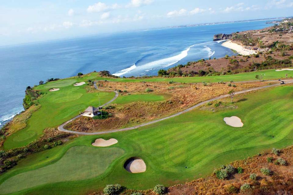 New Kuta Golf links fairway along the Pecatu coastline