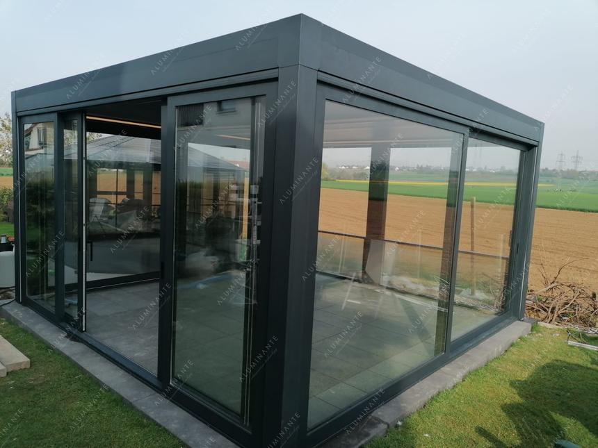 Glass gazebo: two ACURA Q25 pergolas 6&nbsp;×&nbsp;6 m with AGIO lift-and-slide doors, photo 2