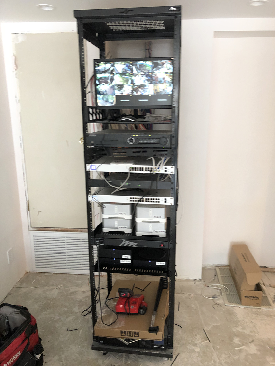 Equipment rack with structured wiring
