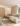 optimisation espace chambre appartement Paris avec éclairage indirect et agencement mural