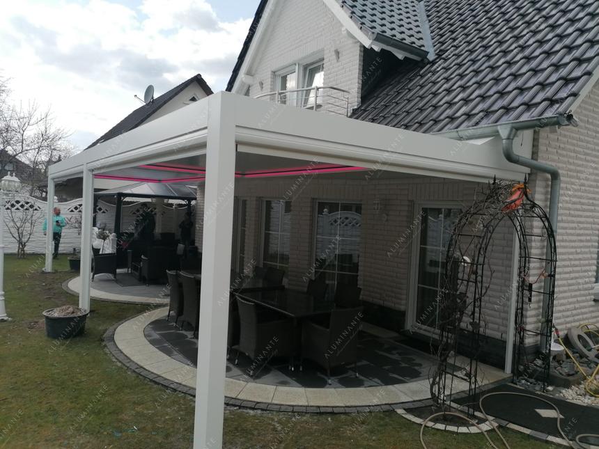 Wall-mounted pergola in two modules, 8&nbsp;×&nbsp;3 m, photo 3