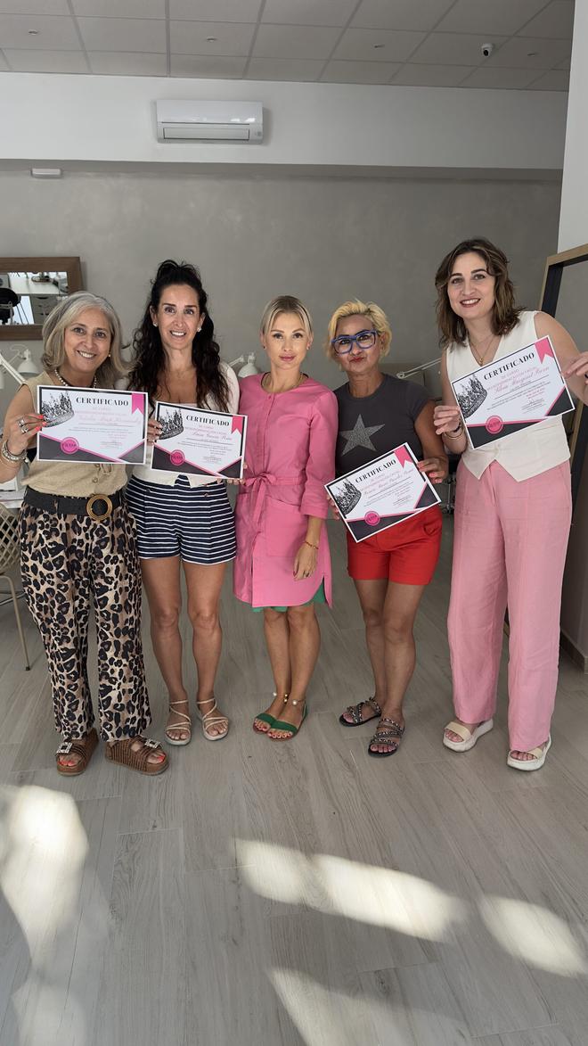 Alumnas de la academia Queen